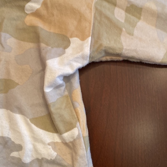 Aerie camo hooded pullover - Picture 5 of 7